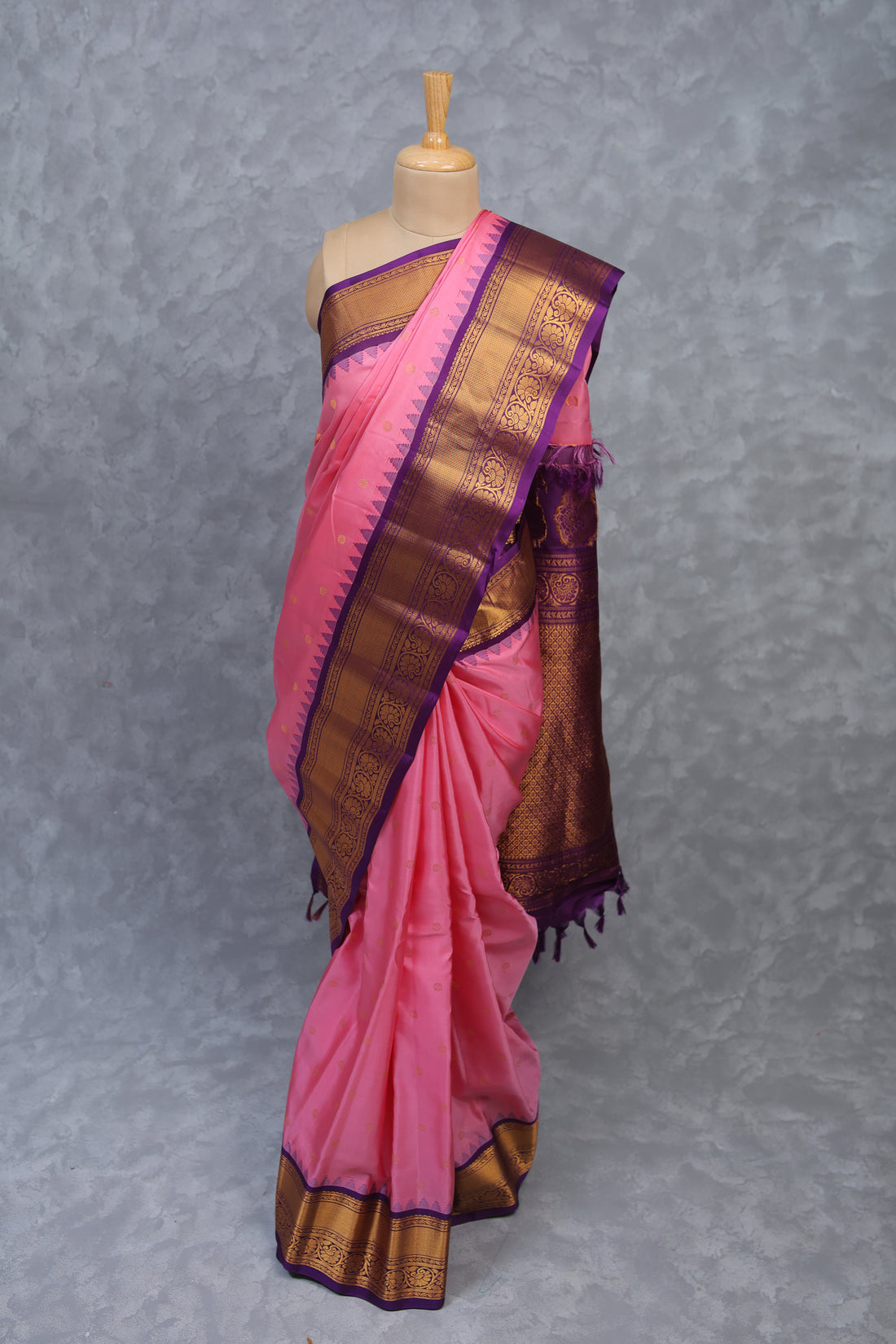 503607 - Image 1