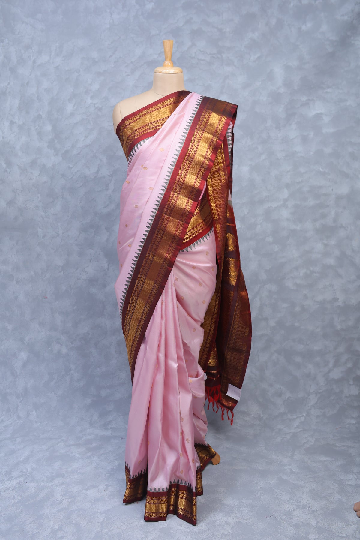 503632 - Image 1