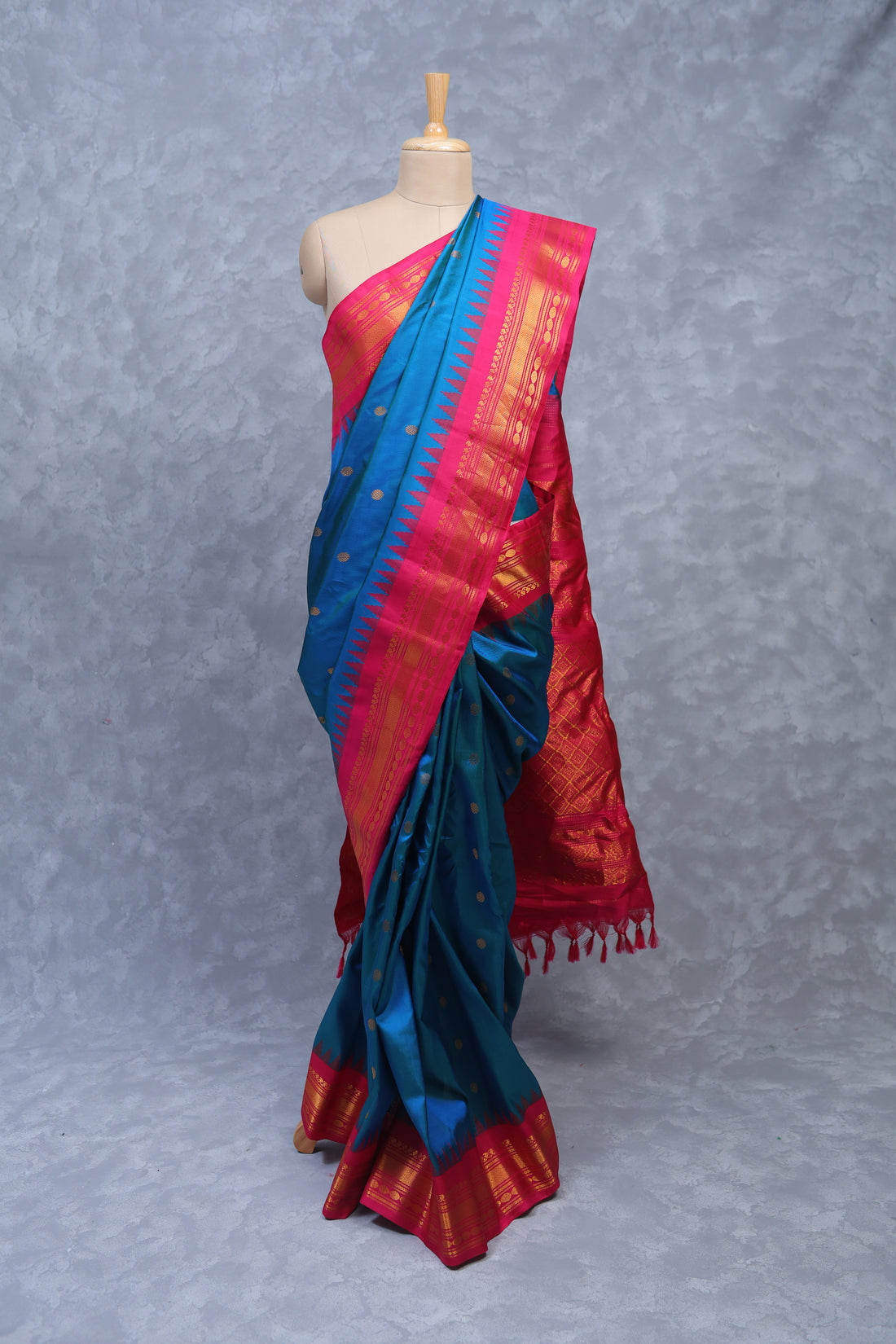503633 - Image 1