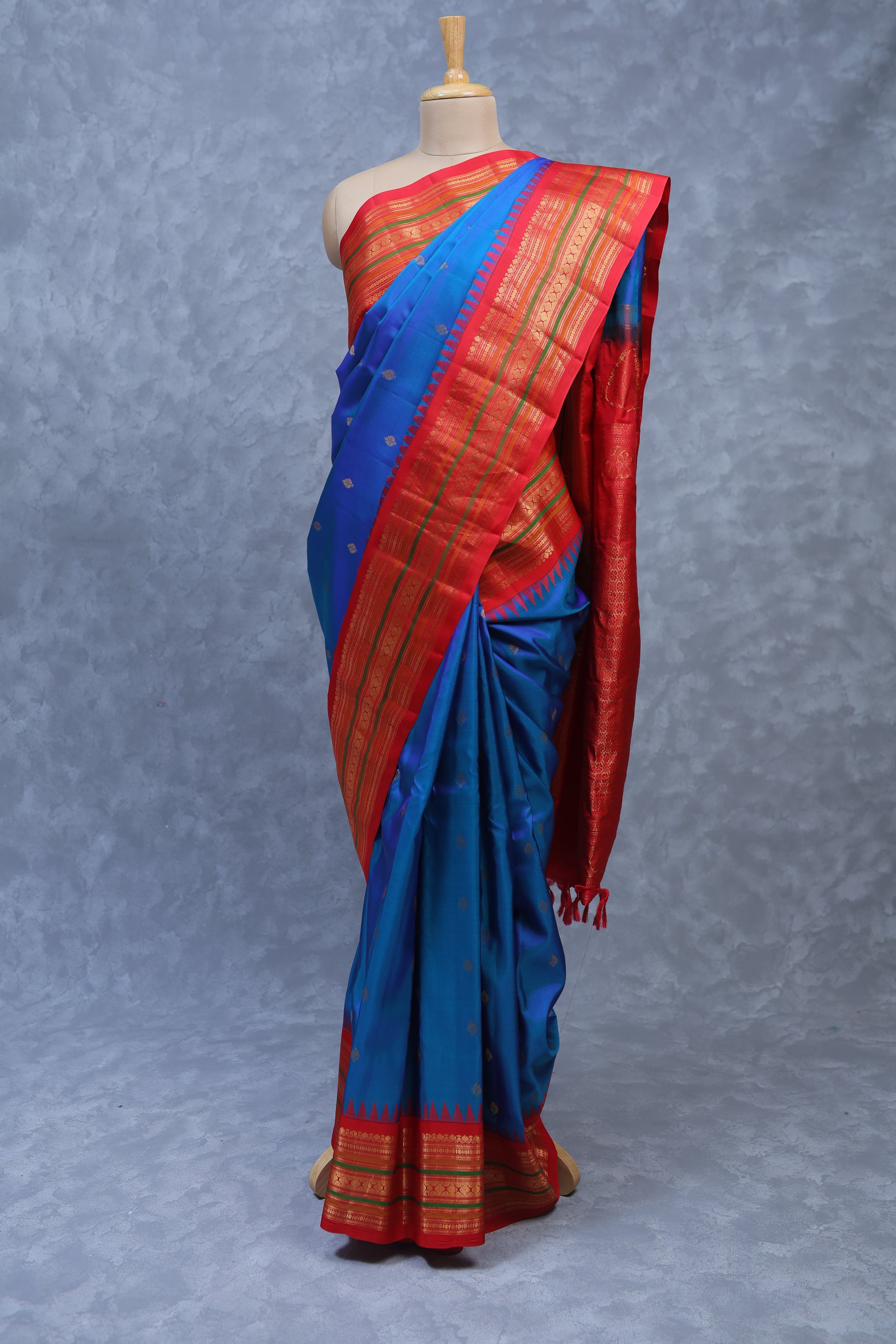 503619 - Image 1