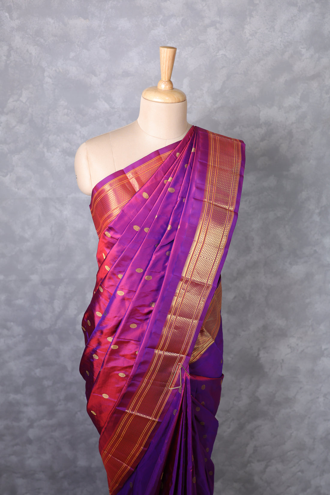 508633 - Image 1
