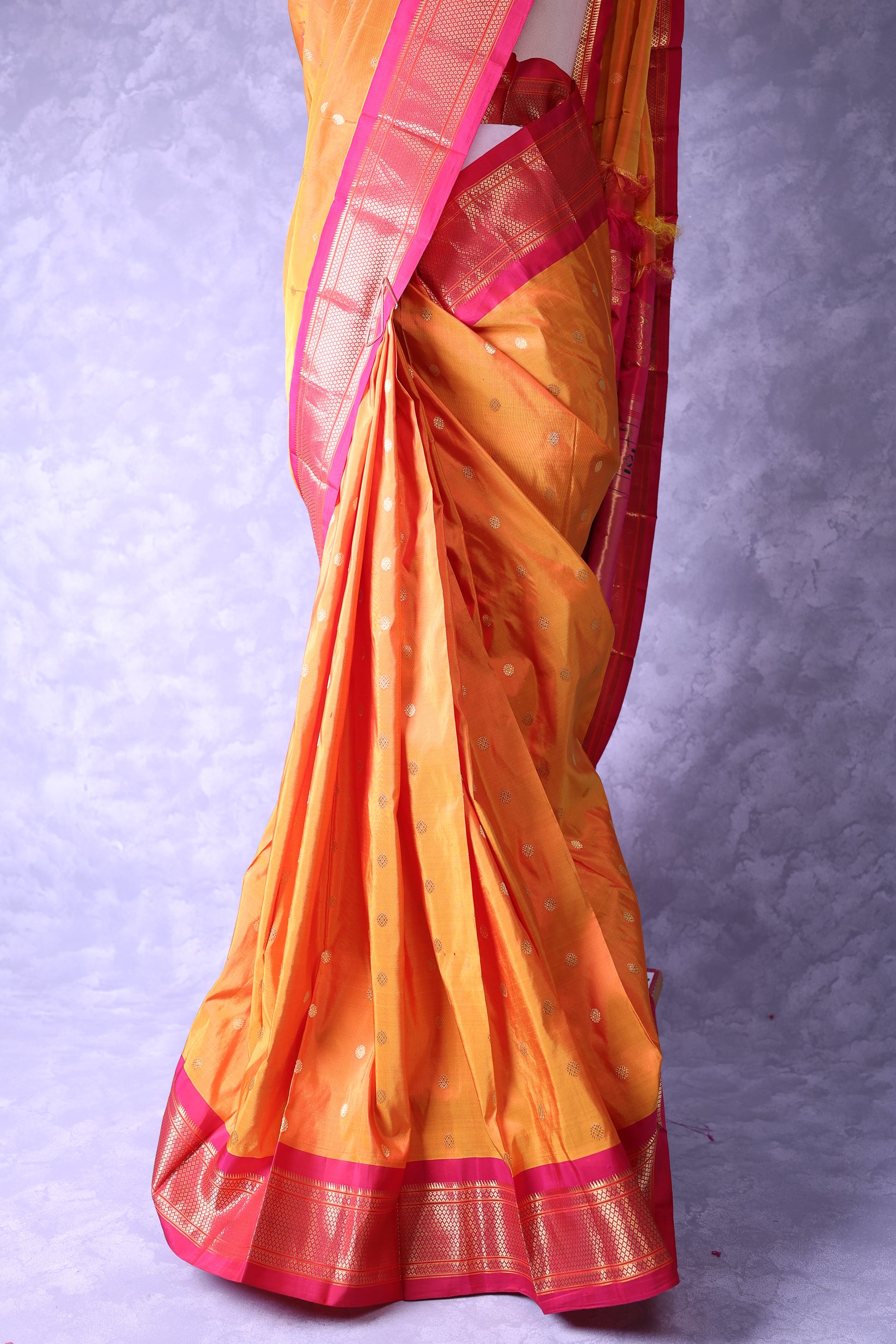 504884 - Image 4