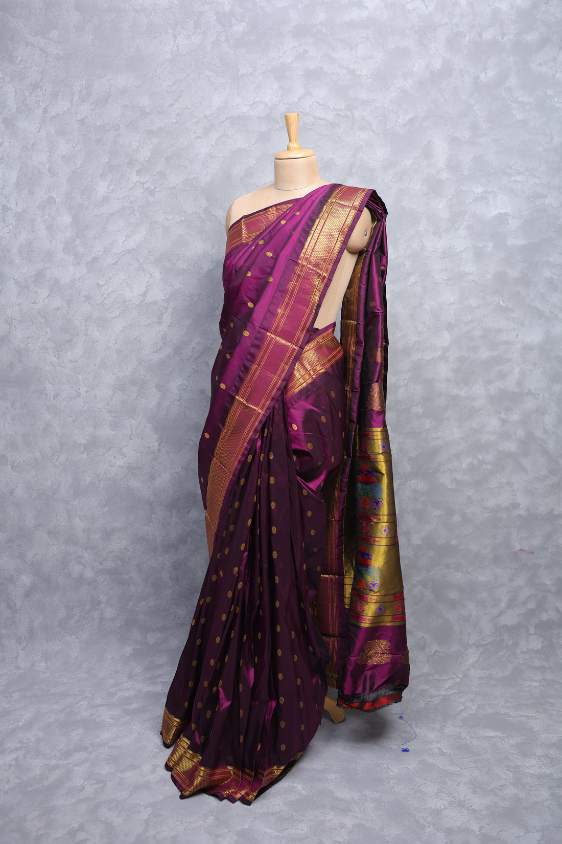 503664 - Image 1