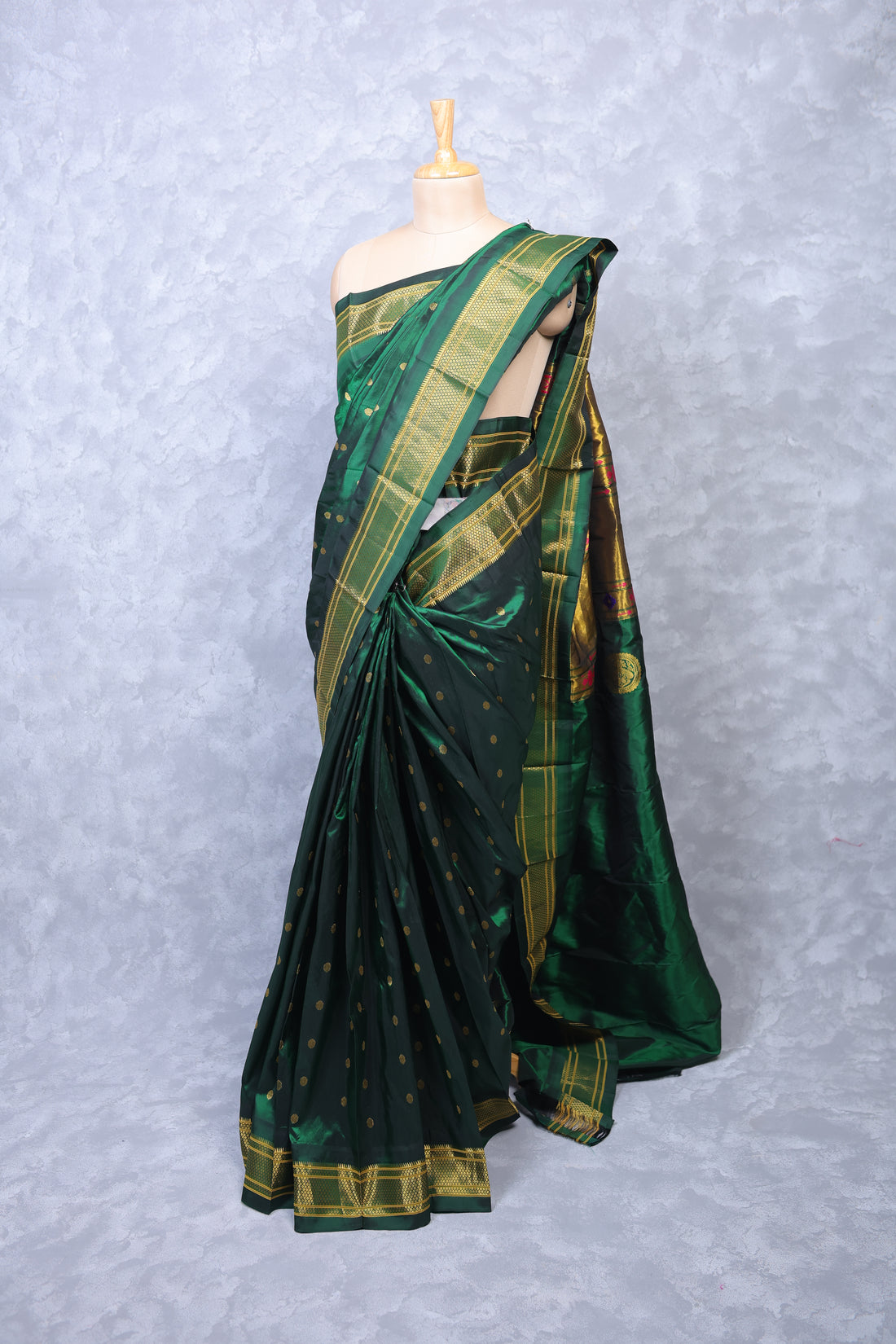 503678 - Image 1