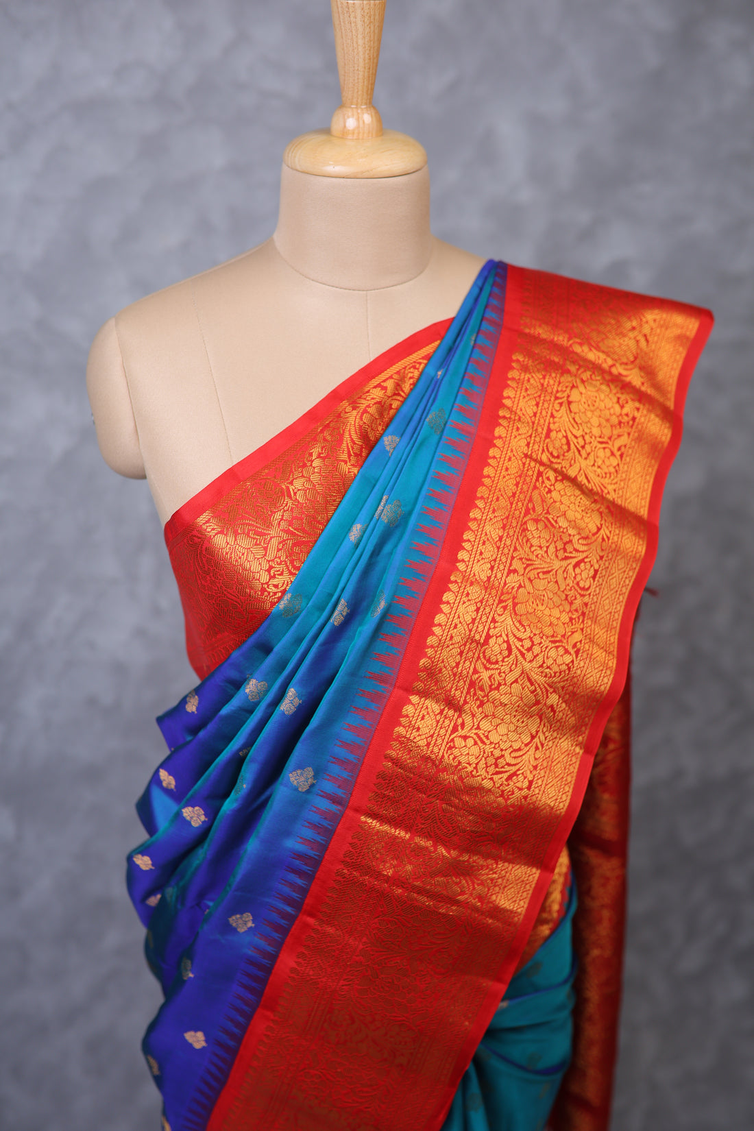 503598 - Image 1