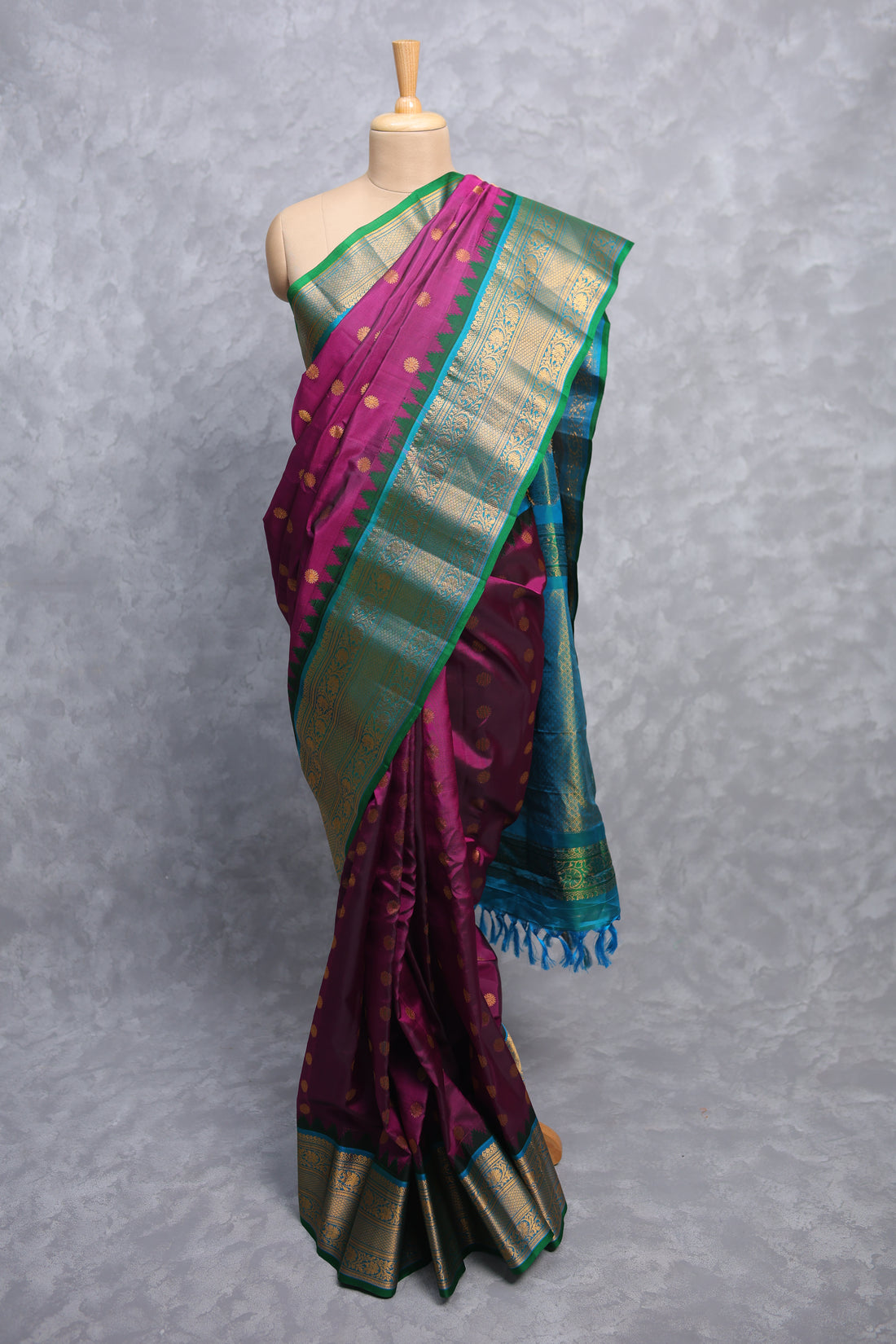503604 - Image 1