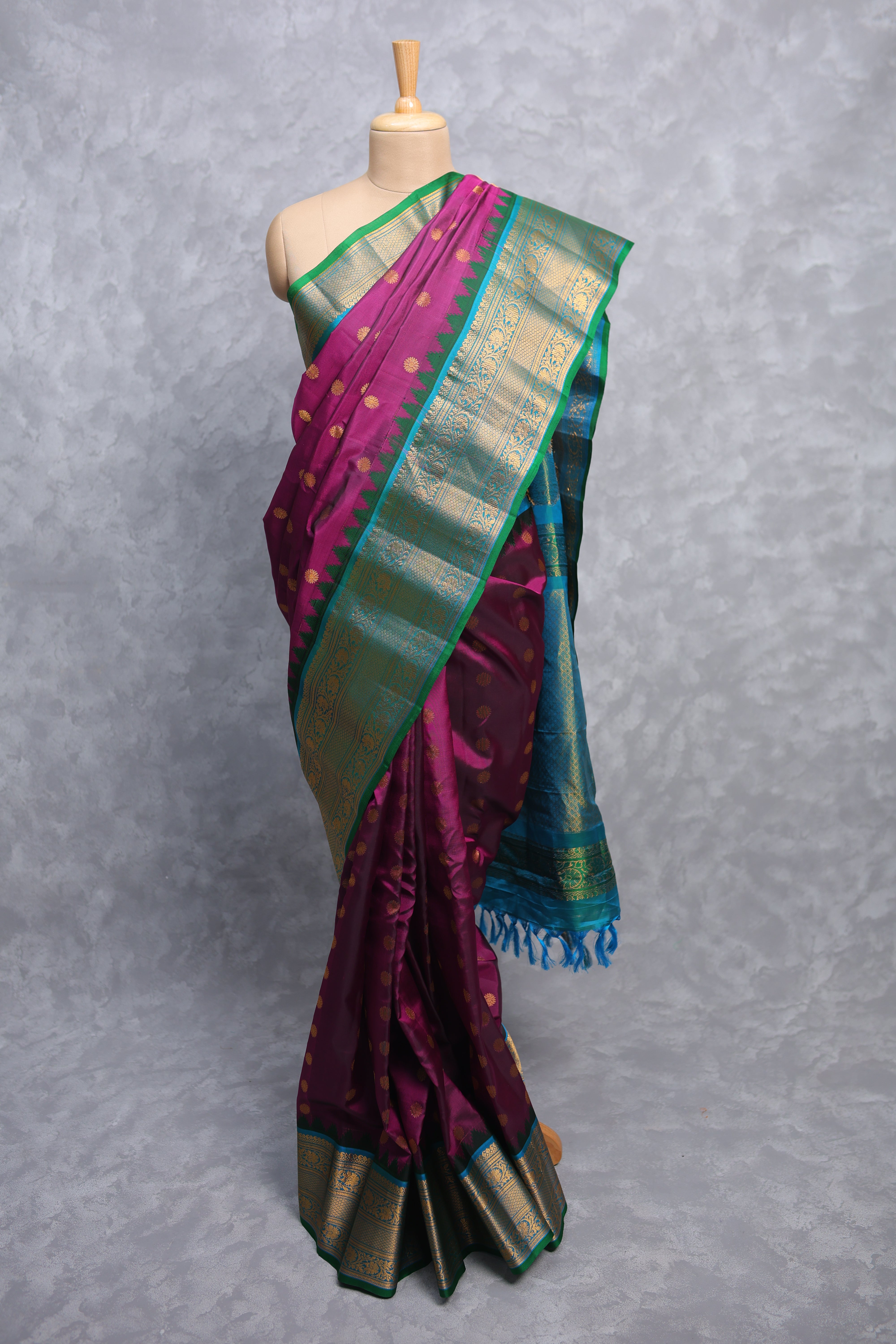 503604 - Image 1