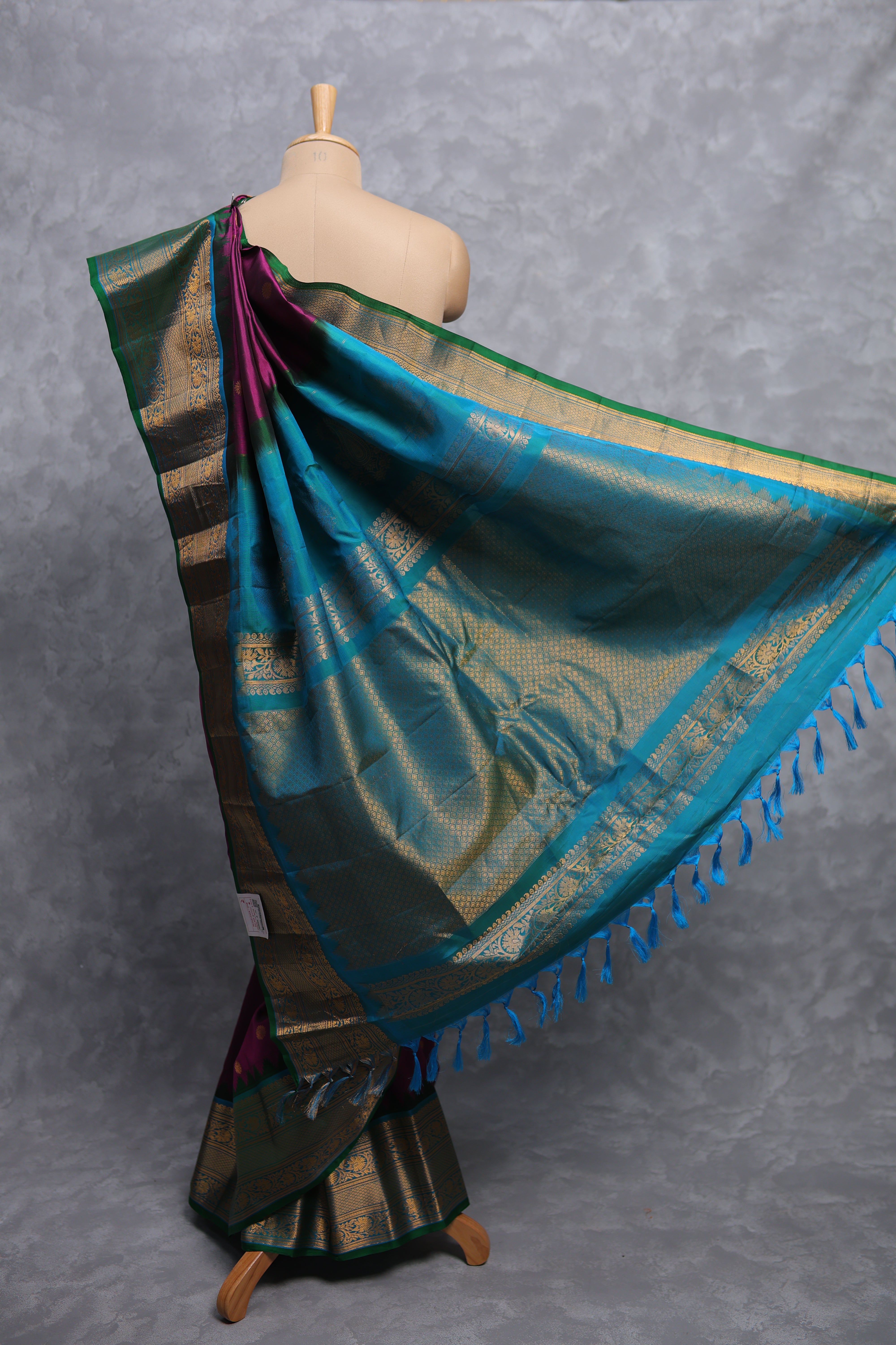 503604 - Image 4