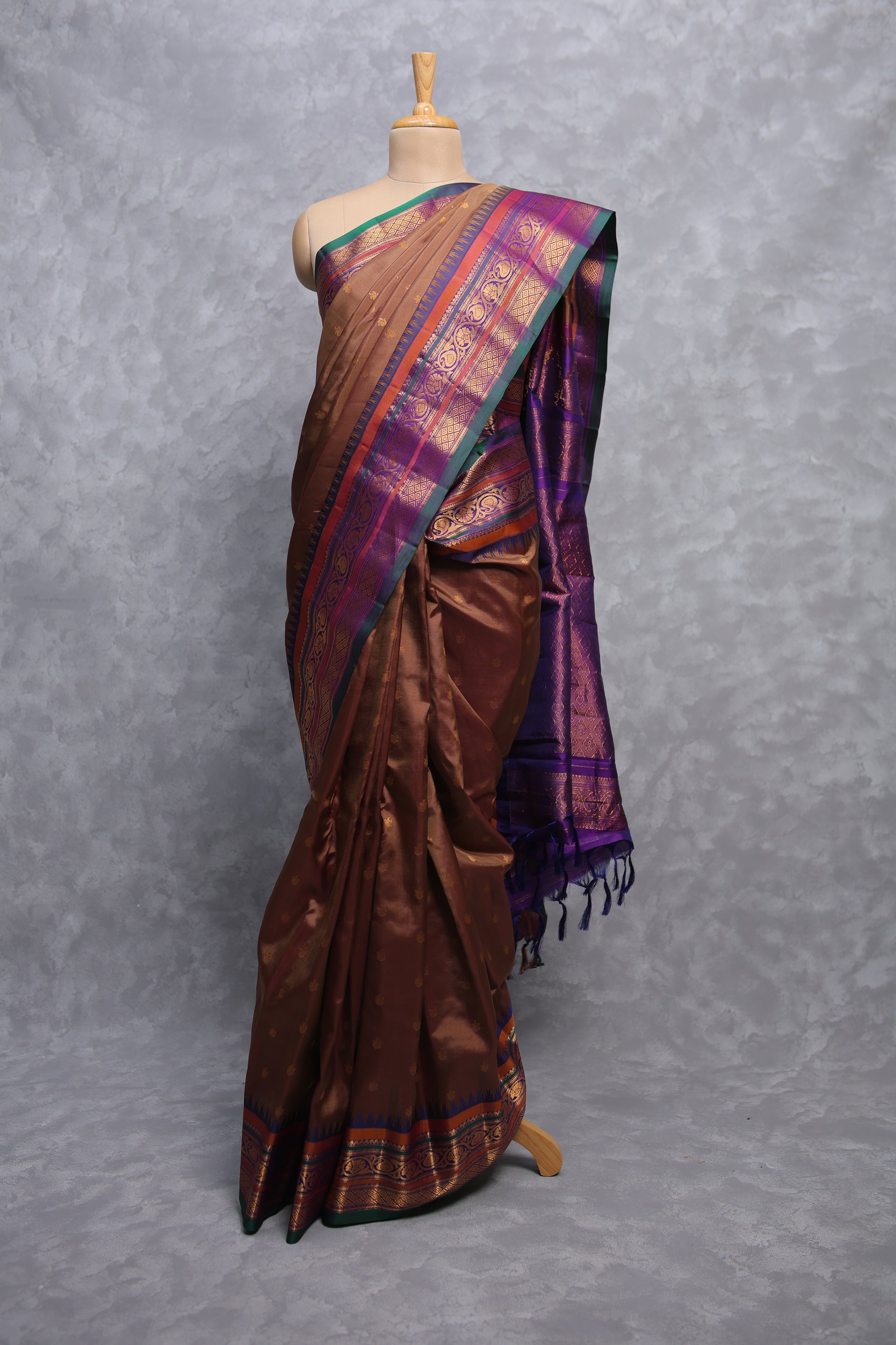 503622 - Image 1
