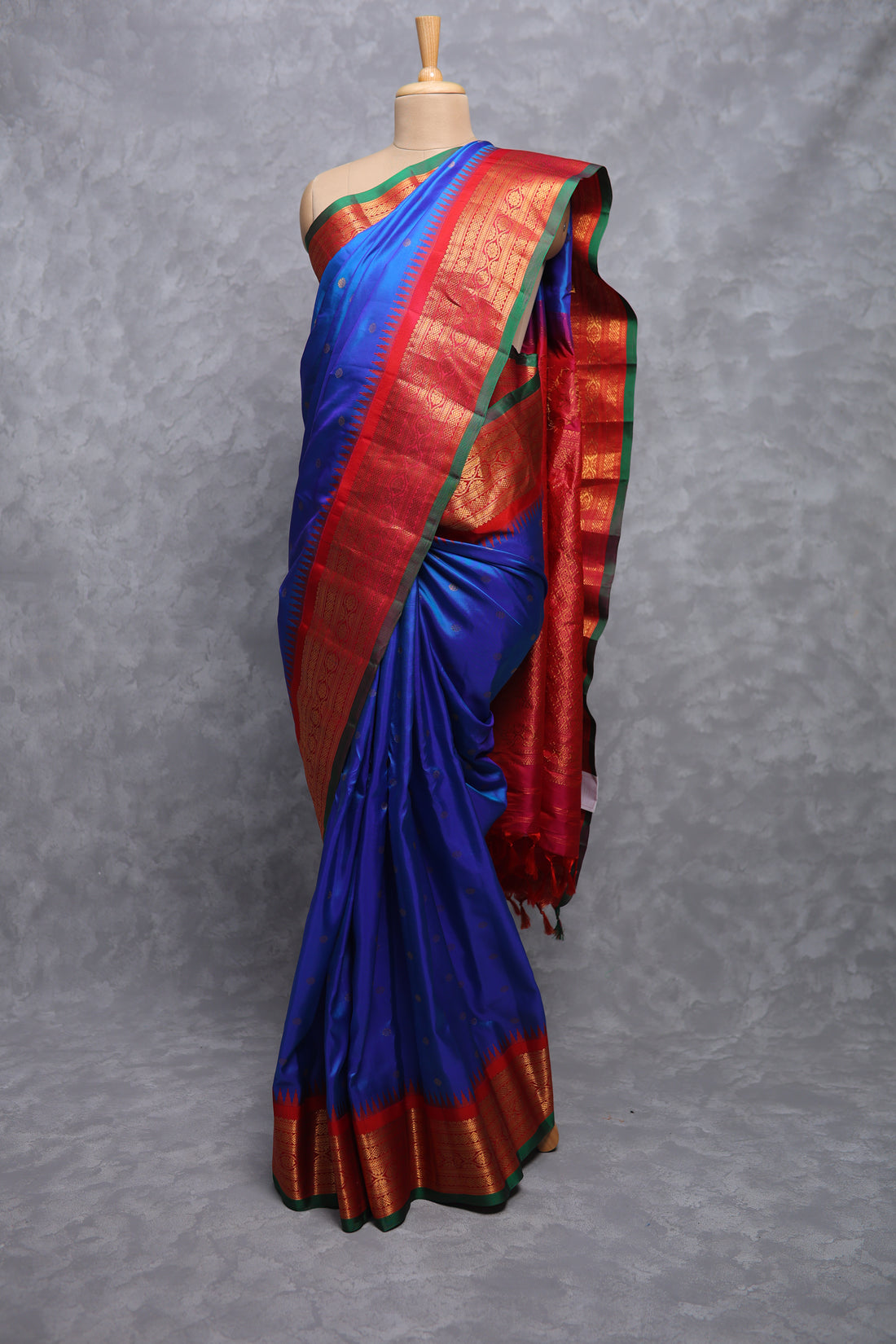 503610 - Image 1