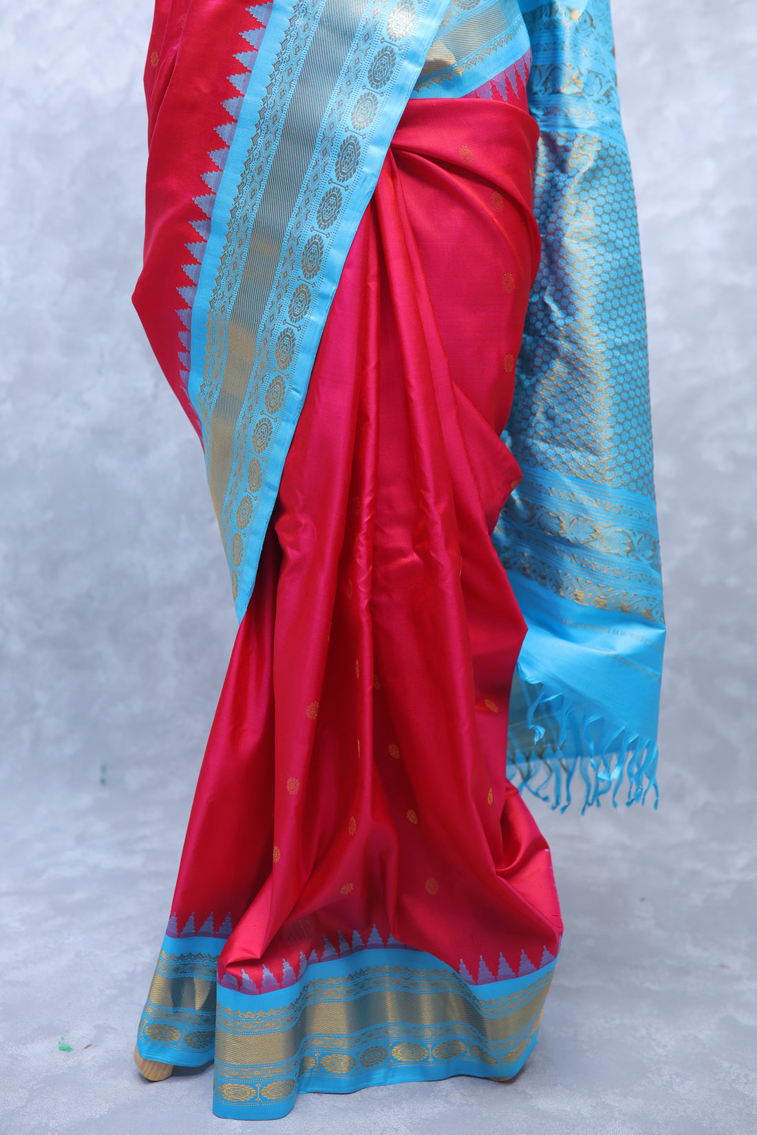 503642 - Image 1
